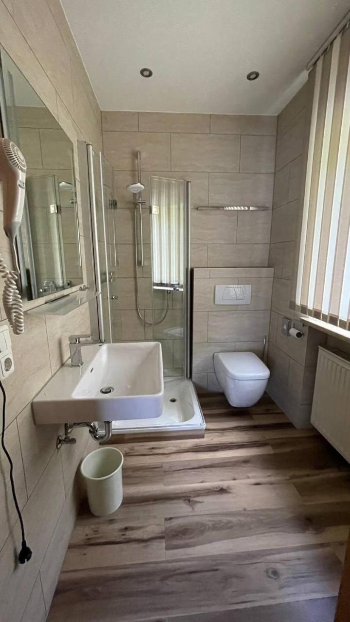 פוטנשטיין Gaestehaus Forellenhof מראה חיצוני תמונה