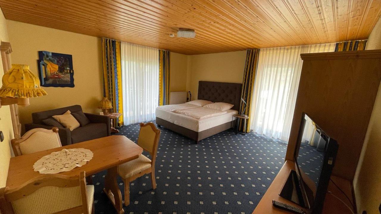 פוטנשטיין Gaestehaus Forellenhof מראה חיצוני תמונה